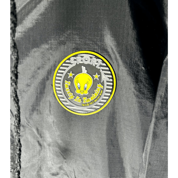 VTG 1997 TWEETY BIRD Looney Tunes Mens Black Nylon Windbreaker Jacket Unlined Sz - Picture 3 of 10